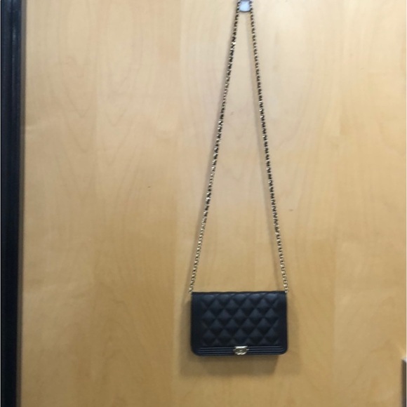 CHANEL Black Wallet on Chain or O-mini Sac - Picture 4 of 7